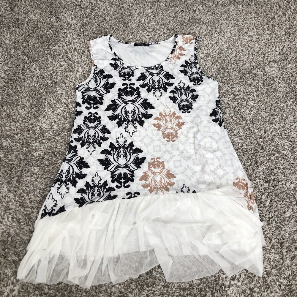 lily by firmiana tunic size medium ruffle detail hem Sleeveless Scoop Neck